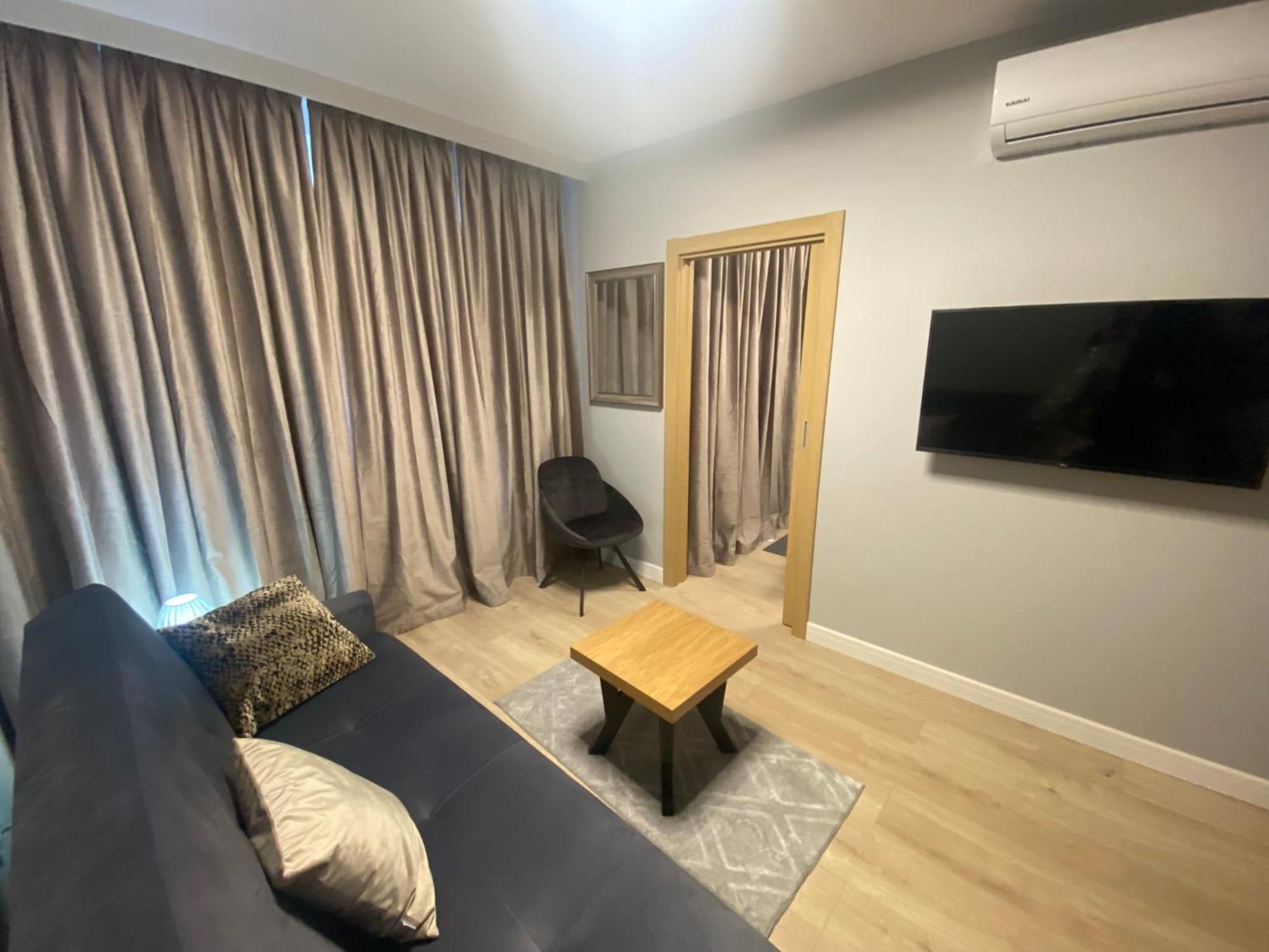 Wiktoryn 6 Piekne Nowe Apartamenty Z Duzymi Balkonami 바르샤바 외부 사진